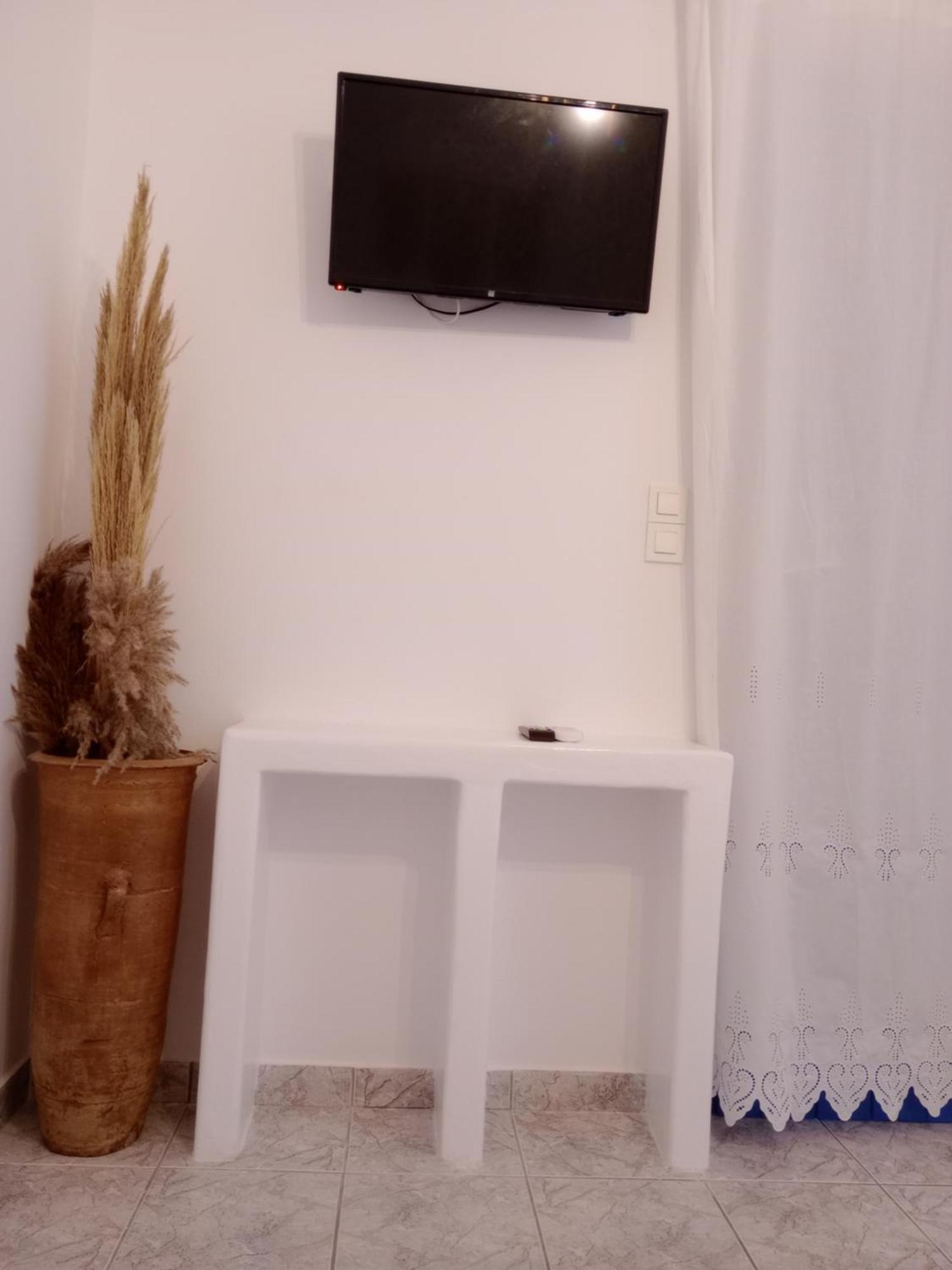 Meltemi Rooms And Studios Anáfi Eksteriør bilde