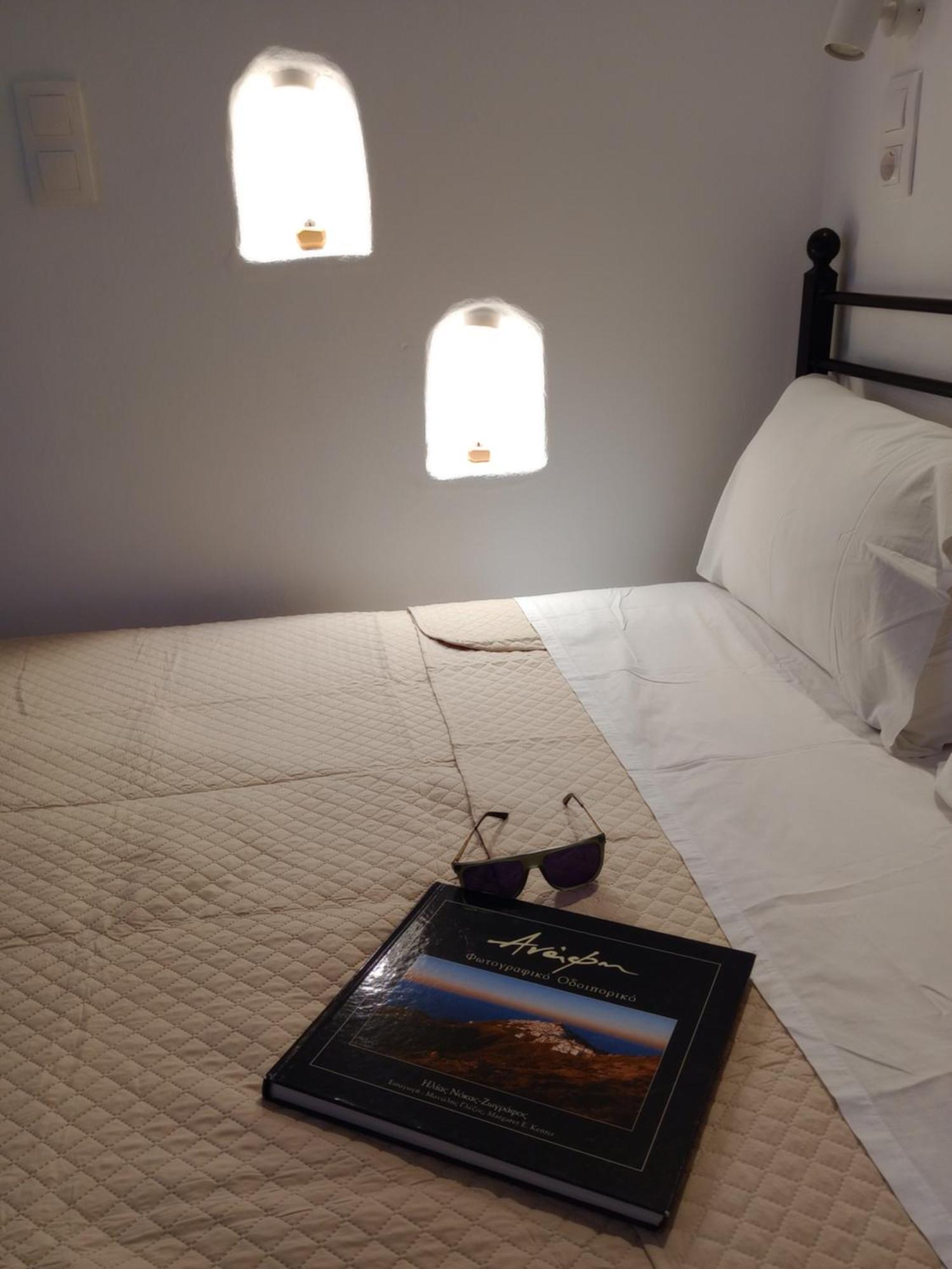 Meltemi Rooms And Studios Anáfi Eksteriør bilde