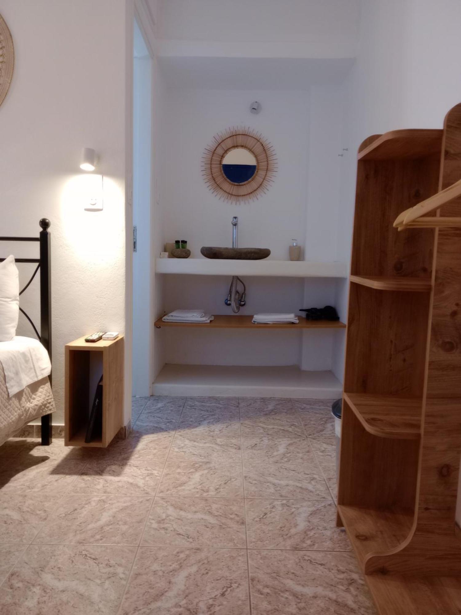 Meltemi Rooms And Studios Anáfi Eksteriør bilde